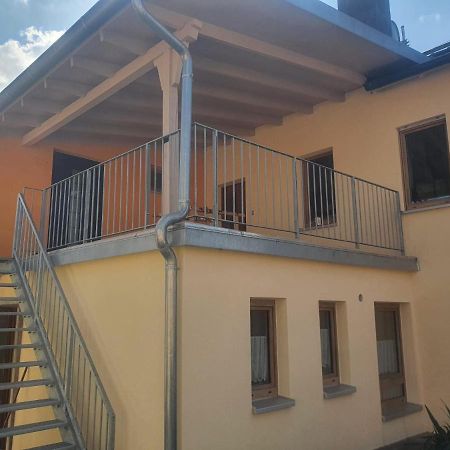 Katjas Ferienwohnungen Giebelstadt Luaran gambar